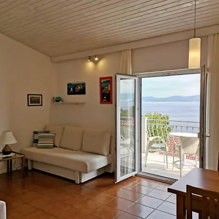 Apartments Kuzmanic Omiš Extérieur photo