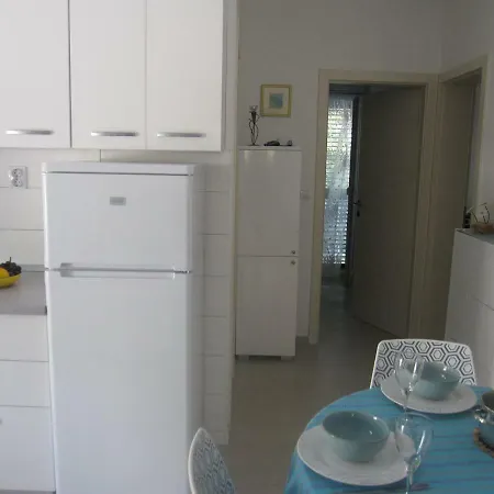 Apartments Kuzmanic Omiš Extérieur photo